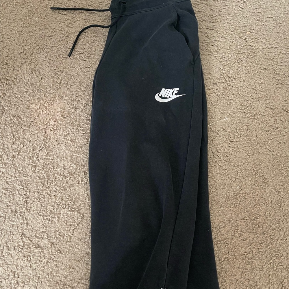 Capri Sweatpants